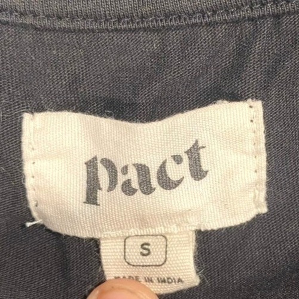 Pact Organic Cotton Long Sleeve V-Neck Tee Black S Eco Friendly Cotton Top layer - Picture 2 of 7